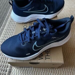Nike Women's 6.0 Sneakers - Navy Blue and White Running Shoes